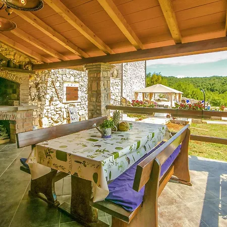 Holiday home 2 Bedroom Beautiful In Labin *