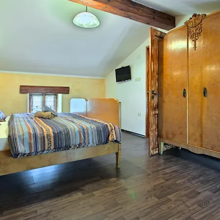 2 Bedroom Beautiful In Labin Holiday home