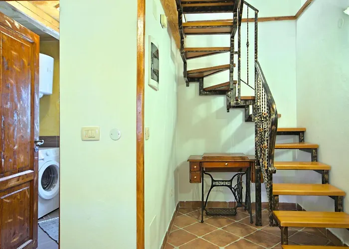Ferienhaus 2 Bedroom Beautiful In