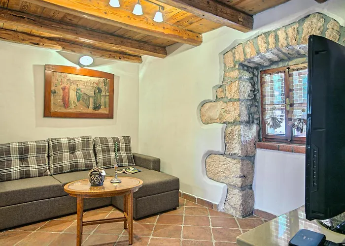 2 Bedroom Beautiful In Ferienhaus *