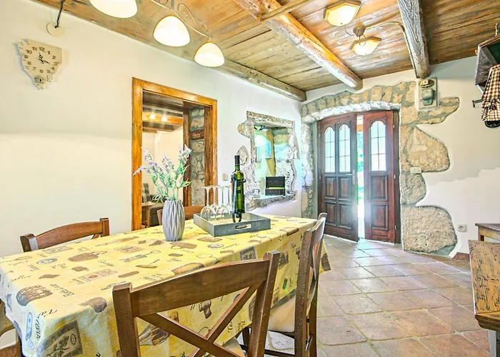 Ferienhaus 2 Bedroom Beautiful In
